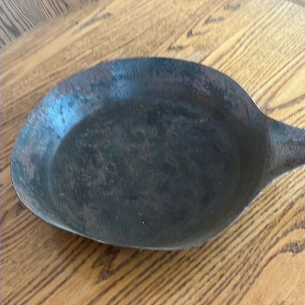 Cold Handle Vintage Cowboy Frying Pan